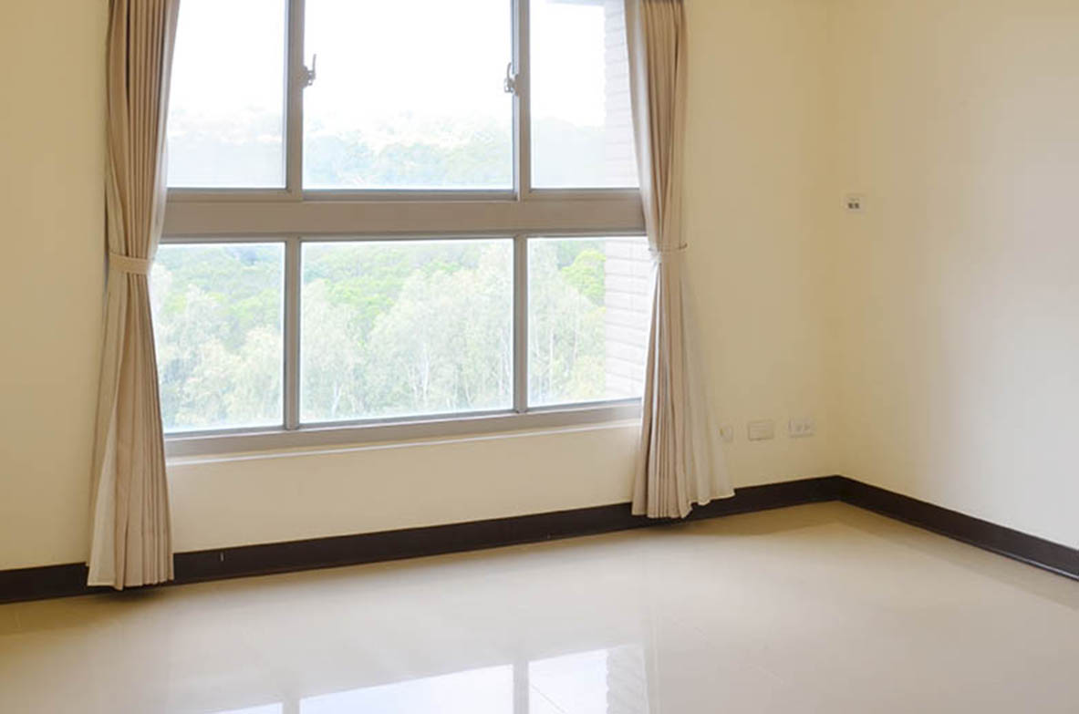 Taichung dormitory three rooms for family members bedroom picture.